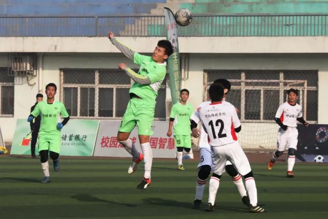 卡塔尔0比5不敌阿联酋 6场比赛丢17球超越国足